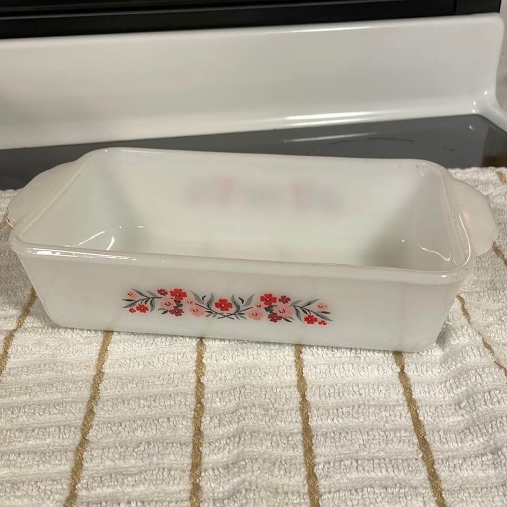 Vintage Fire-King #409 Primrose Casserole Dish  Bread LOAF Pan 1 Qt.